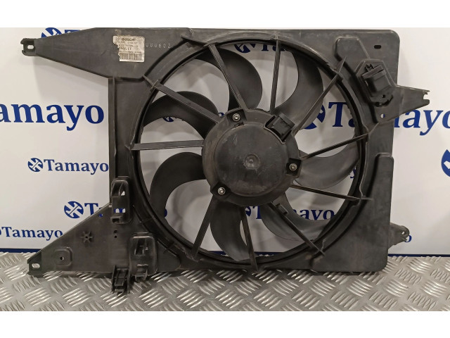 Вентилятор радиатора     8200765566A, 0130307107    Dacia Sandero 