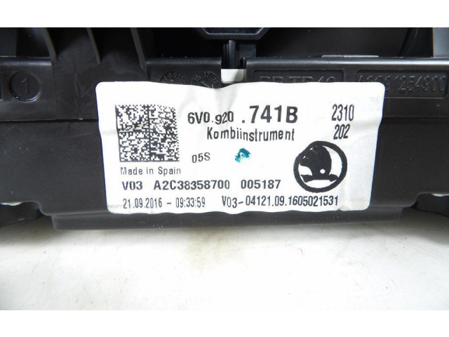 Панель приборов 6V0920741B, 6V0920741B Skoda Fabia Mk3 (NJ)