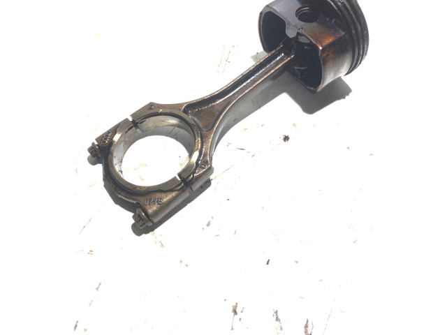 Píst 079B Audi A8 S8 D4 4H CDRA