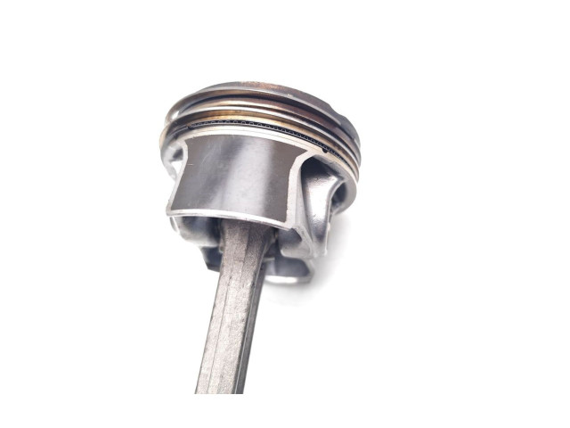 Поршень с шатуном CUK Volkswagen Golf Cross