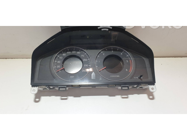 Панель приборов 36002598, 31270899AA   Volvo V70       
