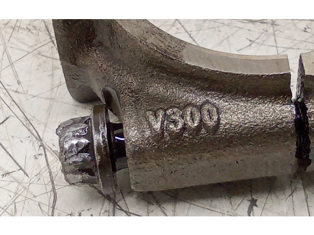 Píst 038D, V300   Volkswagen Caddy     