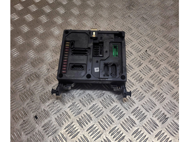 Pojistková skříňka 7M0962258A, 14B205EA Ford Galaxy 2002