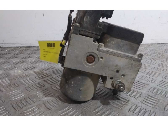 Блок АБС 0265219484, 0273004595 SsangYong Rexton - года