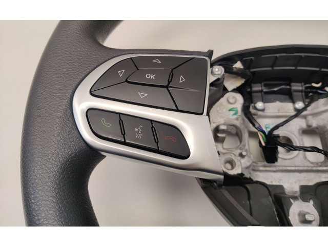 Volant Chrysler Pacifica 2017 5RM531X9AF