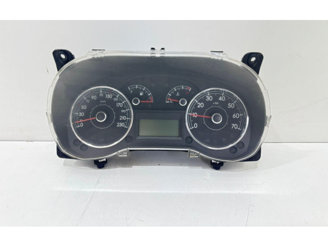 Панель приборов    Fiat Grande Punto       