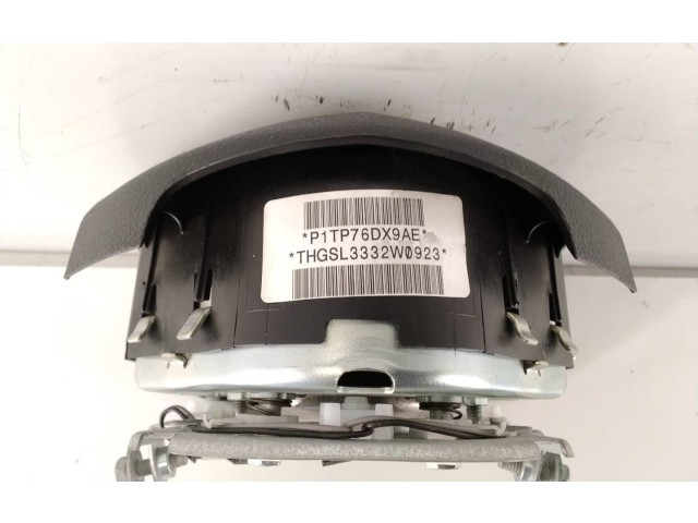 Подушка безопасности водителя P1TP76DX9AE, THGSL333290923 Fiat Freemont