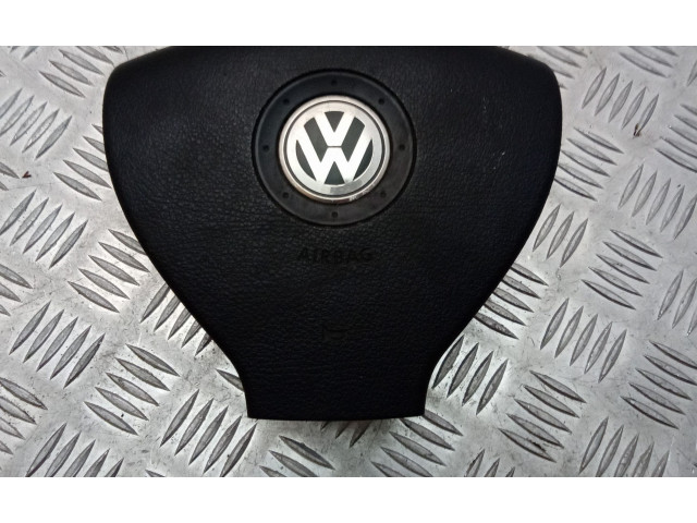 Подушка безопасности водителя 1K0880201AN   Volkswagen PASSAT B6