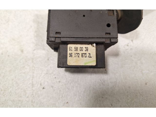 Ручка стеклоочистителей 61580038, 96172873ZL Citroen Xsara Picasso