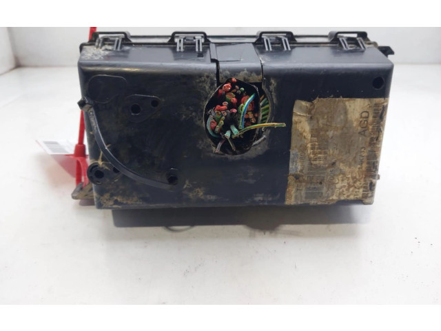 Блок предохранителей 2T1T14A067AD   Ford Transit -  Tourneo Connect    