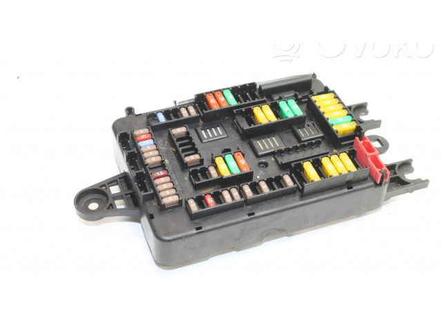 Pojistková skříňka 9389070 BMW 1 F20 F21 2015