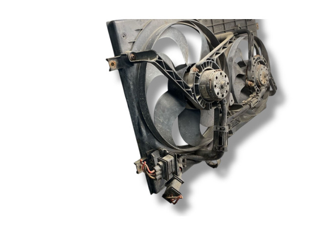 Вентилятор радиатора         Audi TT Mk1 