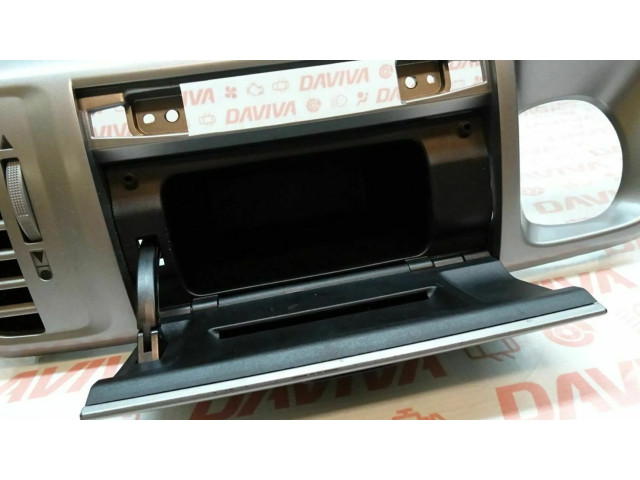 Отделка внутренней панели