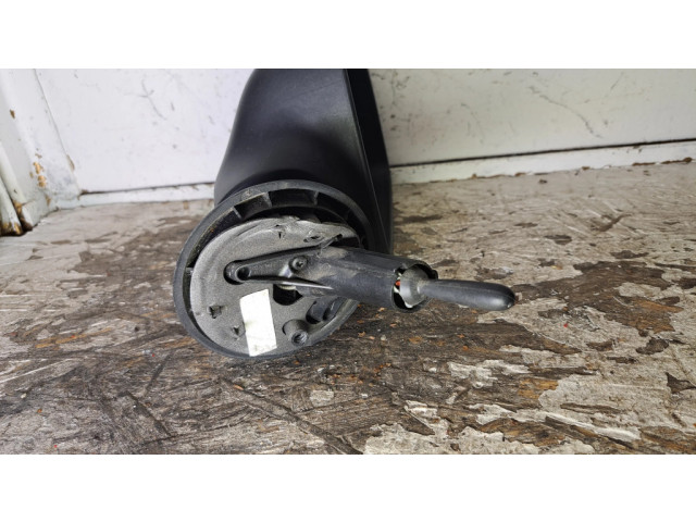 Зеркало (механическое)    правое   Dacia Logan I  2004-2012 года   