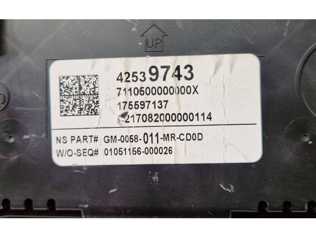 Панель приборов 42539743 Buick Encore I