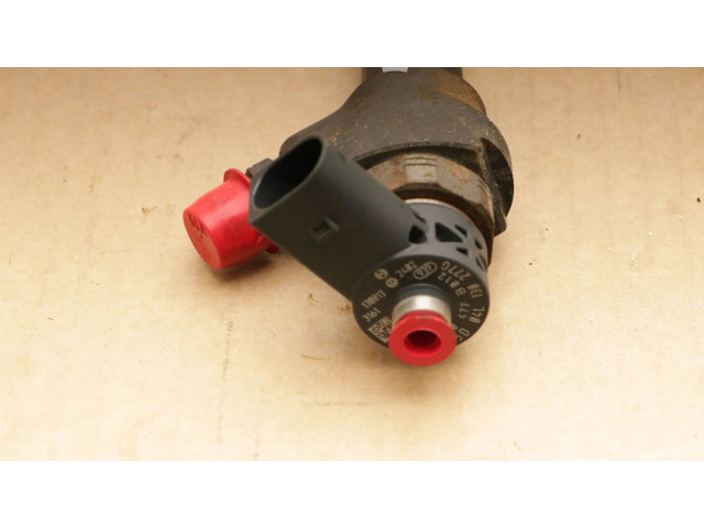 Комплект форсунок 0445110477, 04L13077G    Skoda Octavia Mk3 (5E)   