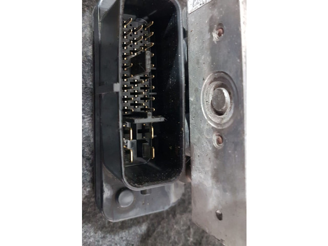 Jednotka ABS Mazda MPV II LW 2002