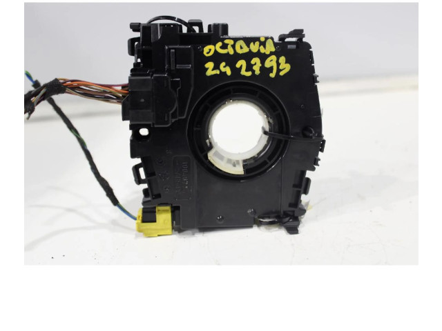 Подрулевой шлейф SRS 5Q0963549F Skoda Octavia Mk3 (5E)