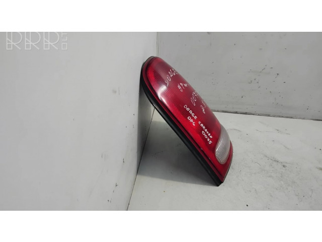 Задний фонарь правый 4576362 Dodge Caravan