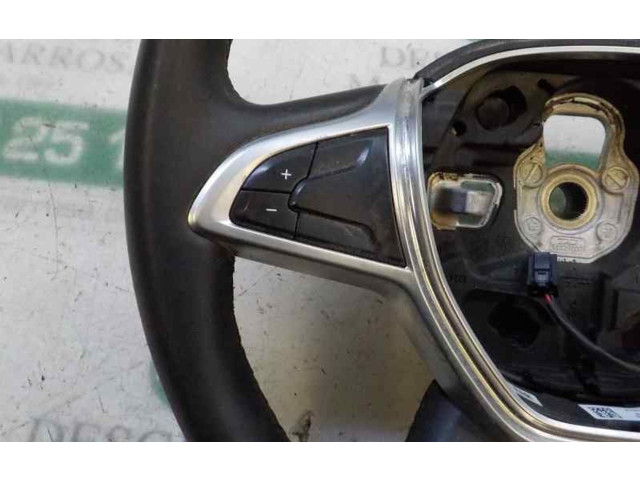 Руль Dacia Lodgy   -  года 484006290R      