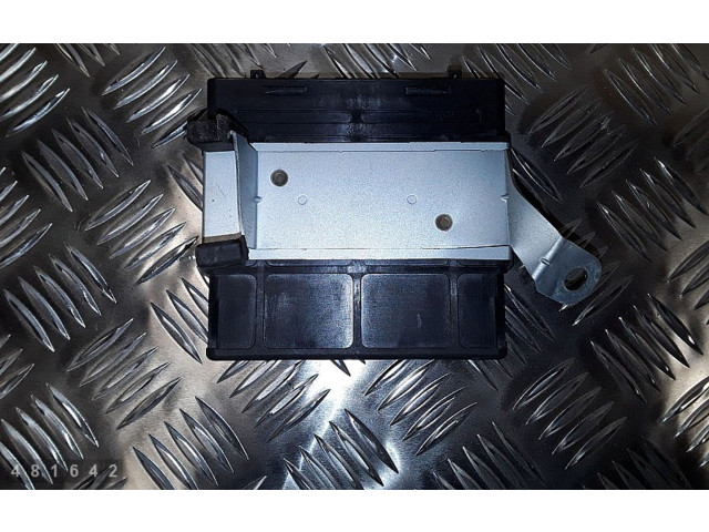 Блок управления коробкой передач 8631B126 Mitsubishi Outlander