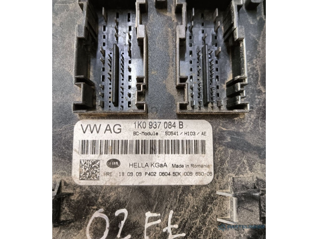 Блок комфорта 1k0937084b Skoda Octavia Mk2 (1Z)