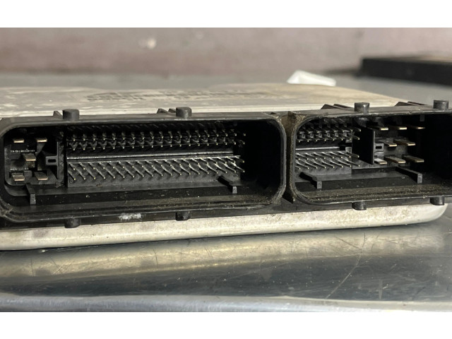 Блок управления двигателя 038906019FA, 28SA5592 Ford Galaxy