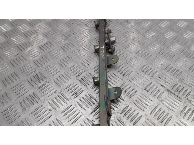 Vstřikovací lišta 1864GFU, 226757Y000 Nissan Titan pro benzínový motor 5.6