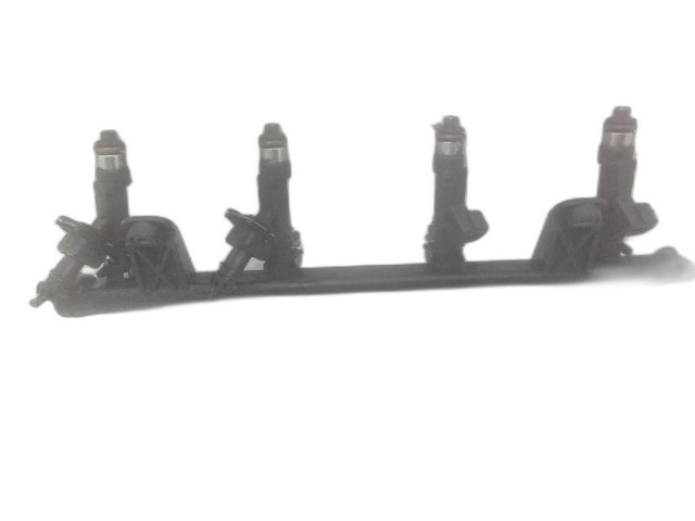 Комплект форсунок 8200227124, 8200227124    Dacia Sandero   