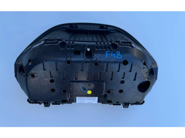 Přístrojová deska BMW X1 F48 F49 2016 17649411, 9295445