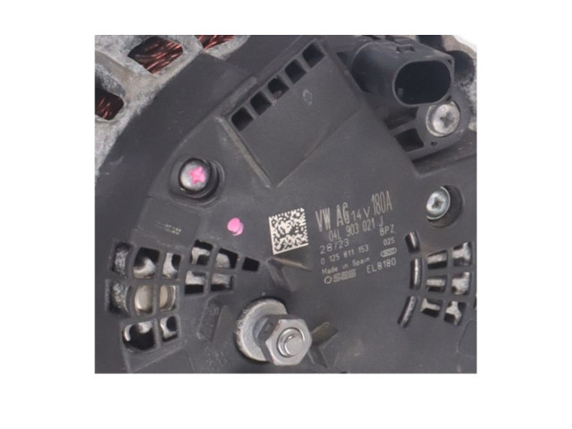 Генератор 04L903021J   Skoda Superb B8 (3V)      