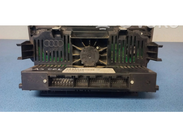 Блок управления климат-контролем 8P0820043J   Audi A3 S3 A3 Sportback 8P