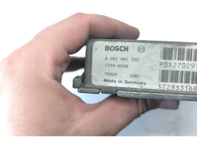 Блок управления двигателя 0281001592, 17390939   Volvo S70  V70  V70 XC