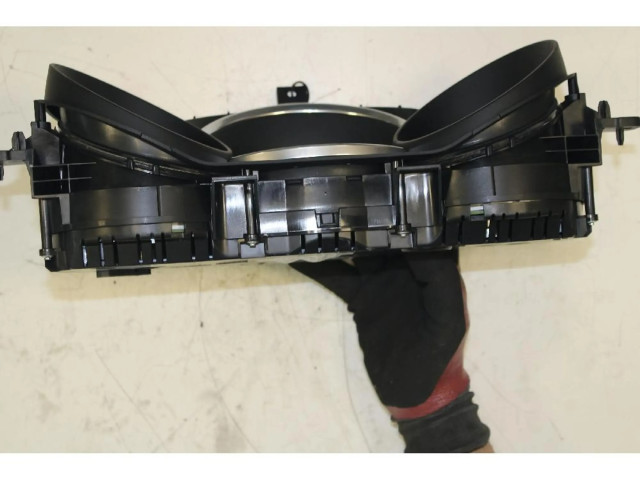 Панель приборов Fiat 500X