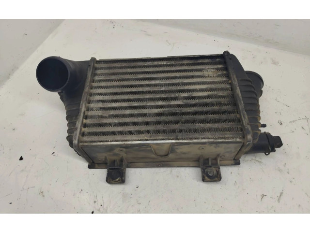 Интеркулер 701145805A Volkswagen Transporter - Caravelle T4