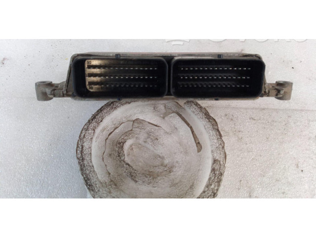 Блок управления двигателем Блок управления 96983177   Chevrolet Astra