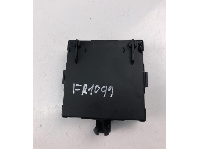 Zpětné zrcátko Mercedes-Benz C AMG W205 2015 A2059001711, FR1099