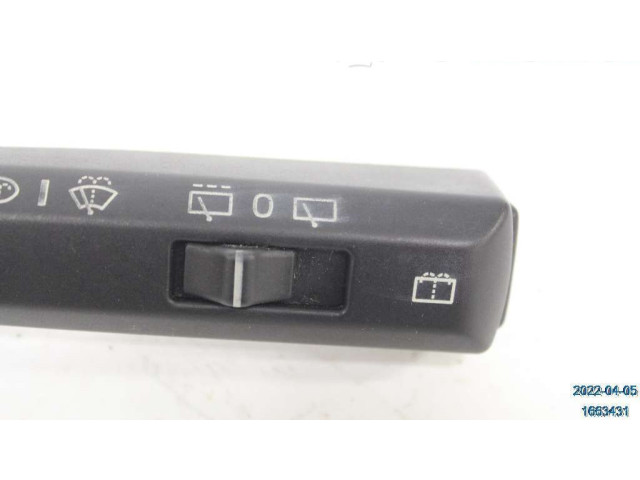 Ручка стеклоочистителей 9434003 Volvo 960