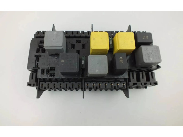 Pojistková skříňka A1669068201 Mercedes-Benz GLE (W166 - C292) 2016