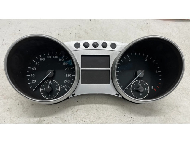 Přístrojová deska Mercedes-Benz R W251 2007 A2514402011