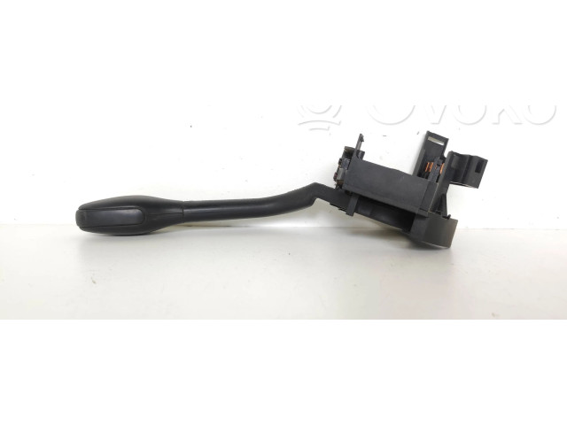 Ручка стеклоочистителей 1H6953503AA, 202471   Volkswagen PASSAT B4