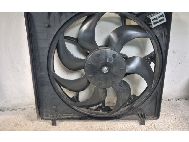 Вентилятор радиатора 9827752980 Peugeot 2008 II