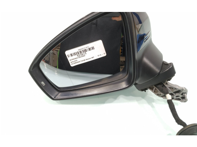 Zpětné zrcátko  Volkswagen Tiguan 2008  047979  