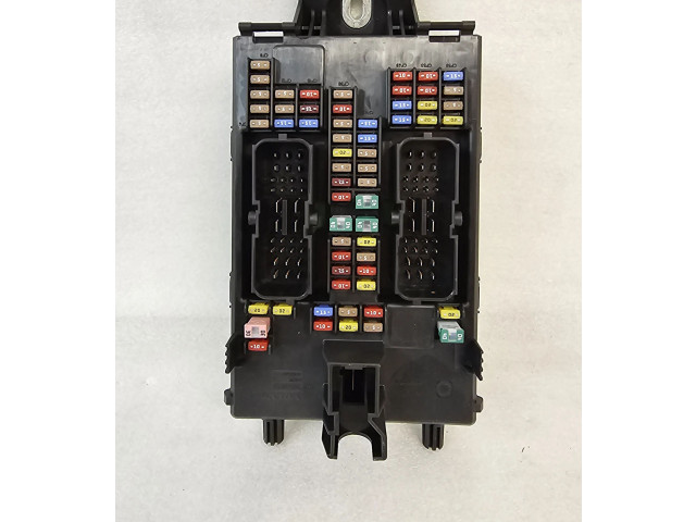 Блок предохранителей 31346672 Volvo XC90
