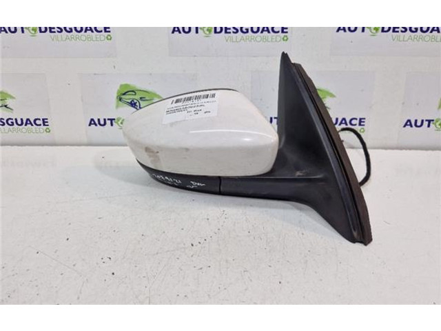 Зеркало электрическое        Skoda Rapid (NH)  2012 - 2019 года   