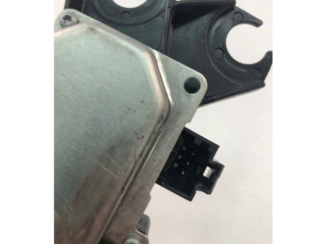 Моторчик дворников 31290787    Volvo V70