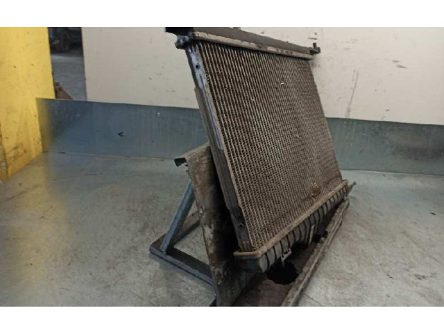 Интеркулер M613906 Mitsubishi Carisma