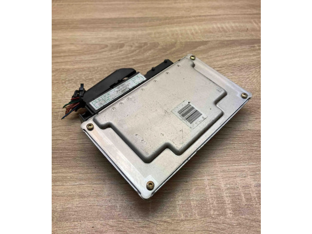 Блок управления двигателем Блок управления 3911002425   Hyundai Getz