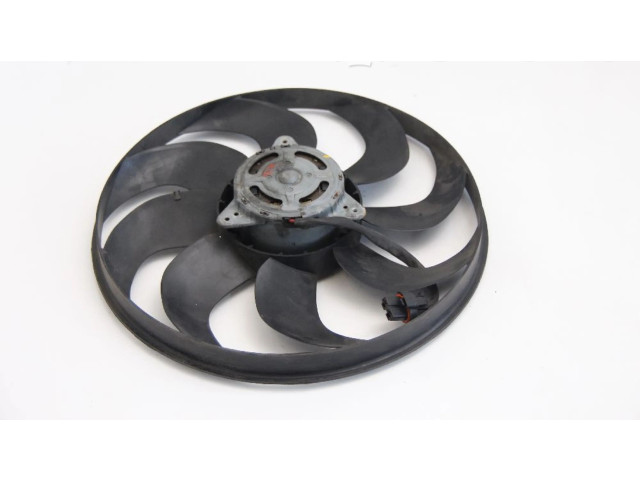 Вентилятор радиатора     30668629, 30668629    Volvo V70 