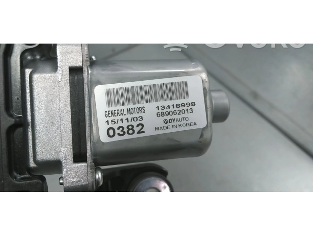 Моторчик заднего дворника 13418998, 39129260 Vauxhall Astra K